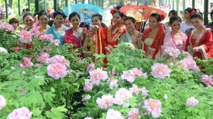 仙子回归——“牡丹仙子”祈福花城6.jpg