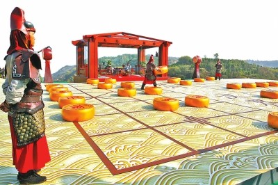 鸿沟摆擂 郑惟桐封世界棋王 获百万巨奖
